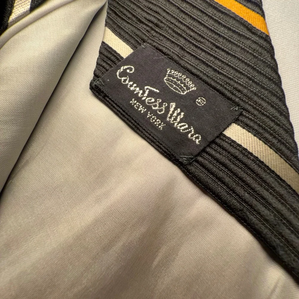 Countess Mara Necktie Mens OS Black Gold Silver Ribbed Silk Striped Preppy Ivy‎